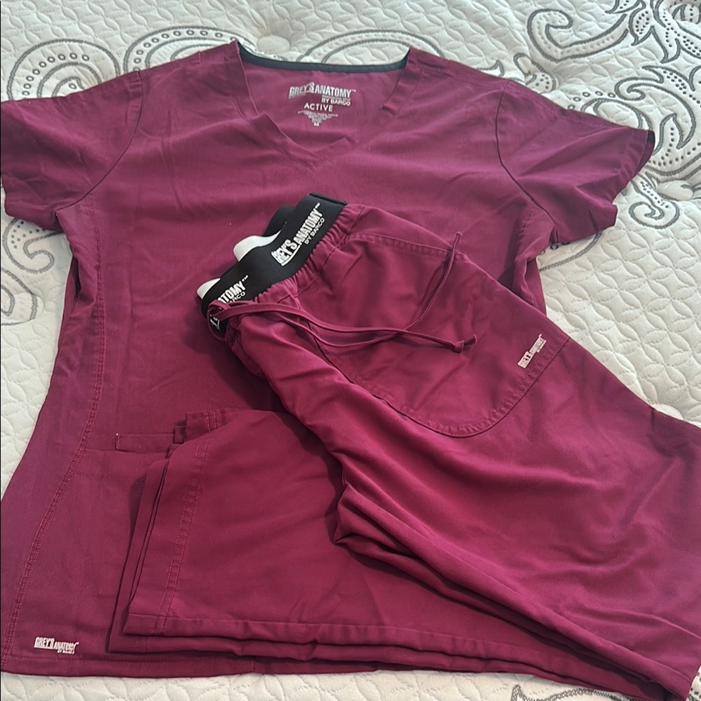 Greys anatomy scrub set M